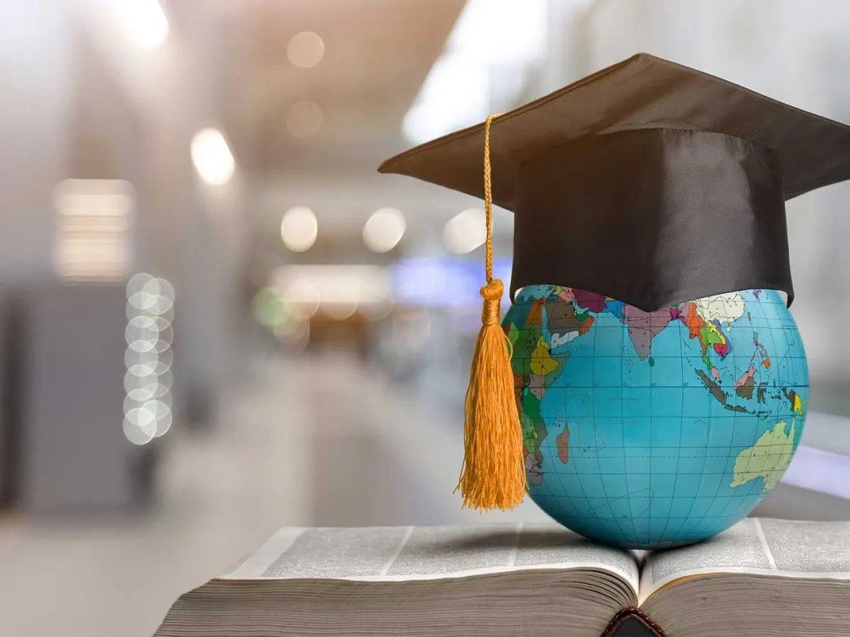 Start-an-Overseas-Education-Consultancy-1-1.format-webp